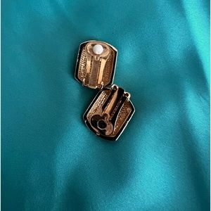 💚💙Clip on Earrings💚💙